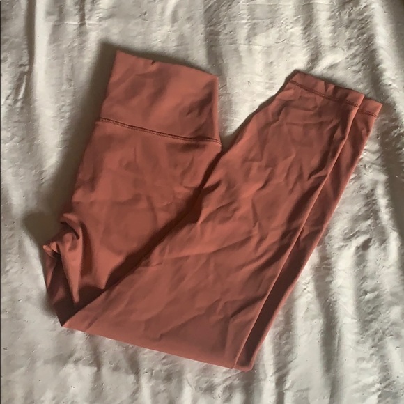 Brand new without tags lululemon wunder unders - Picture 4 of 4